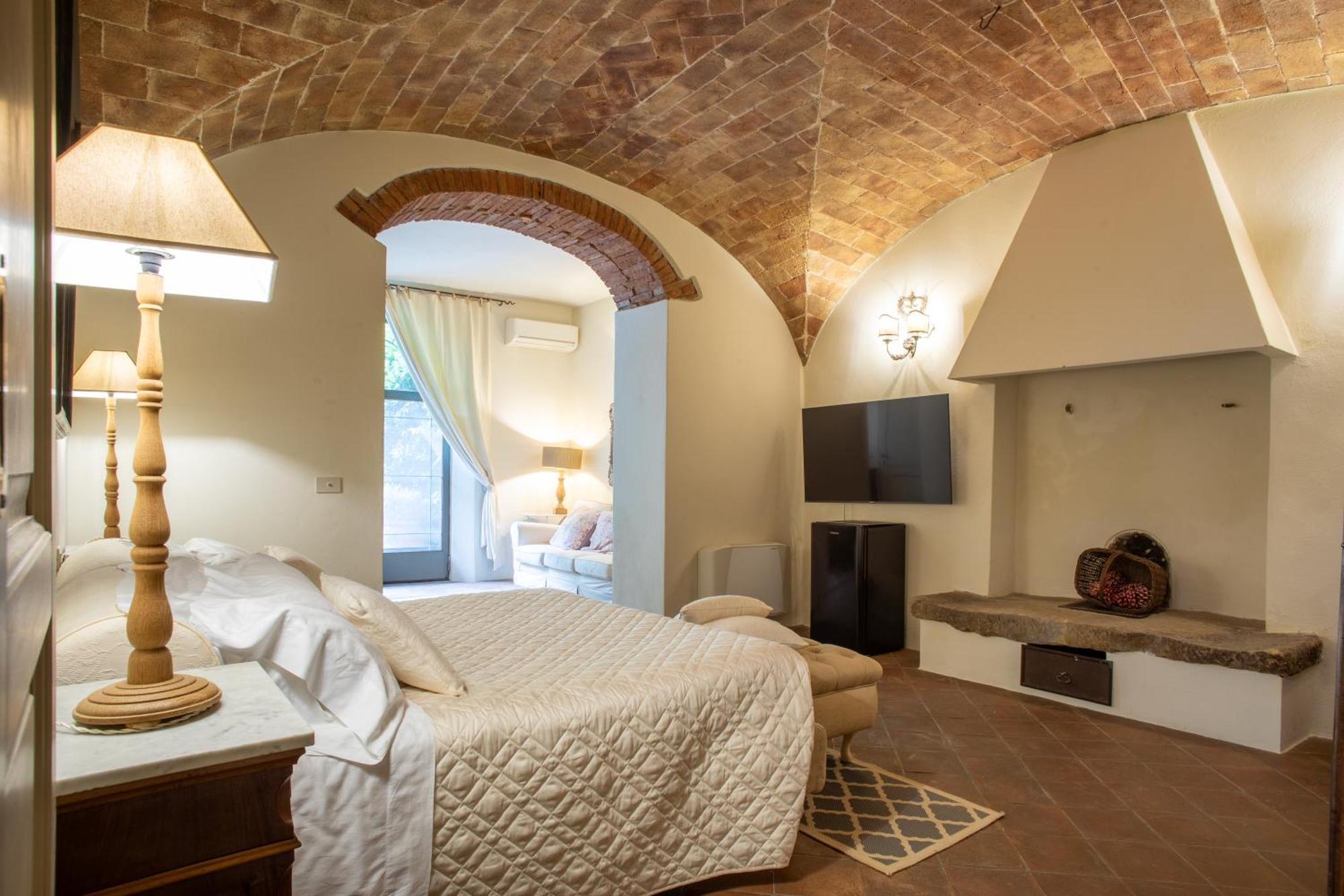بيبونا La Locanda Di Villa Toscana المظهر الخارجي الصورة